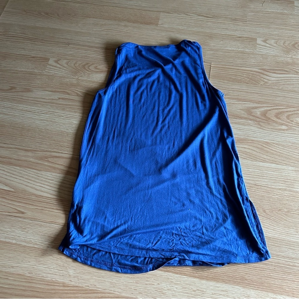 Cable & Gauge Blue Sleeveless Top Medium - Picture 7 of 7